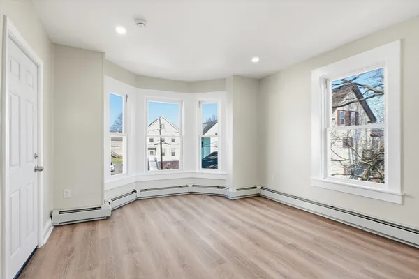 $799,900 | 6 Kimball Street, Haverhill, MA 01830