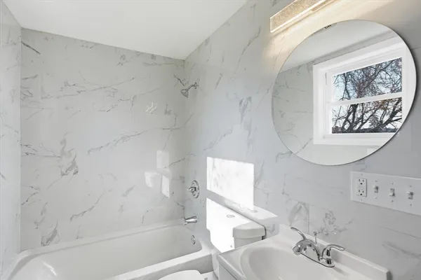 $799,900 | 6 Kimball Street, Haverhill, MA 01830