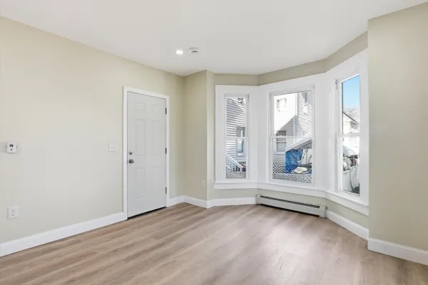 $799,900 | 6 Kimball Street, Haverhill, MA 01830