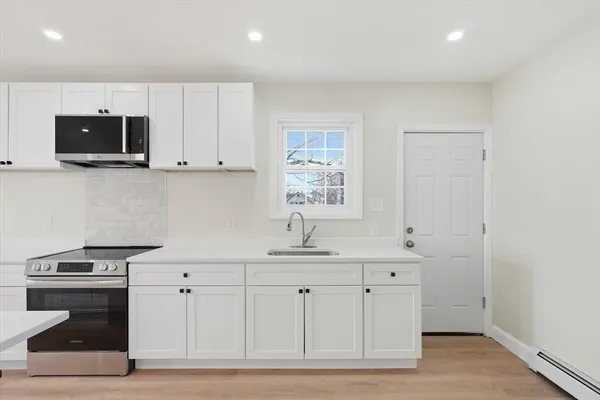 $799,900 | 6 Kimball Street, Haverhill, MA 01830