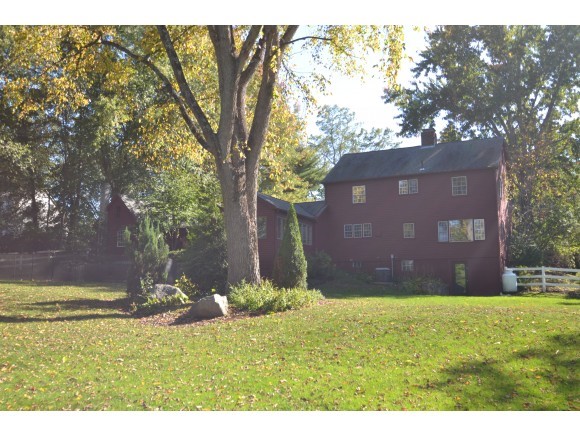 17 Winnicutt Road Stratham, NH 03885 - Photo 1 of 1 Gallery Image 1