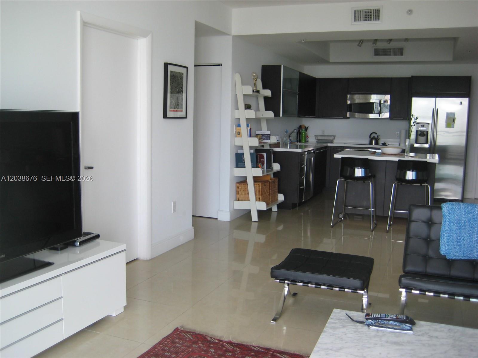 90 Southwest 3rd Street, Unit 4311 Miami, FL 33130 - Photo 6 of 33