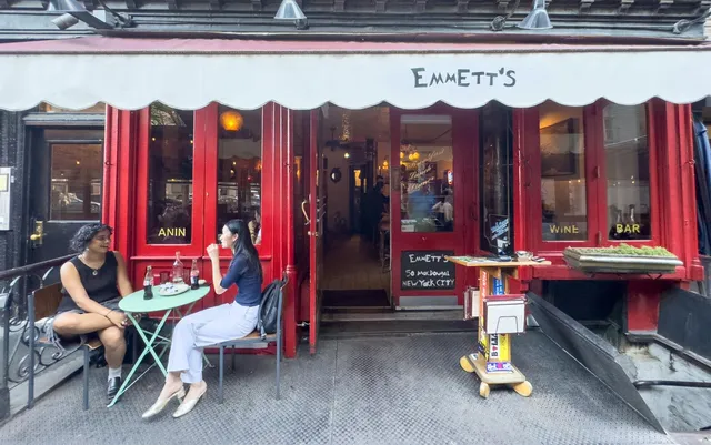 $7,095 | 301 Elizabeth Street, Unit 220 | NoHo