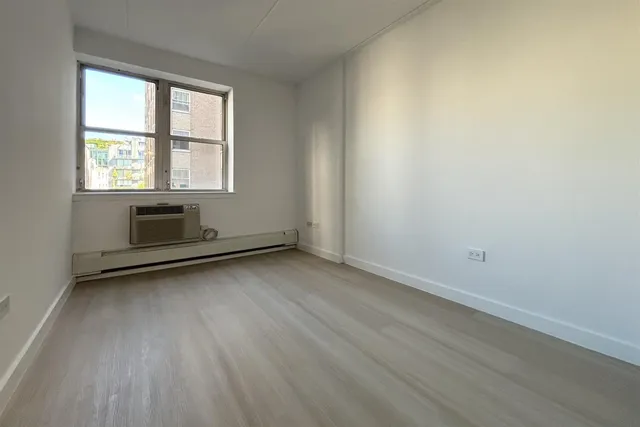 $7,095 | 301 Elizabeth Street, Unit 220 | NoHo