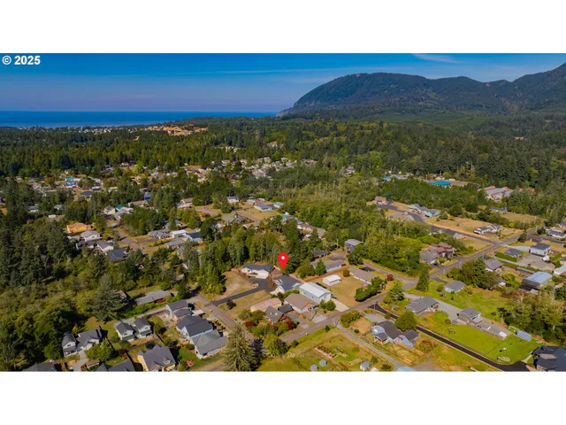 $529,000 | 11480 Fern Way, Nehalem, OR 97131