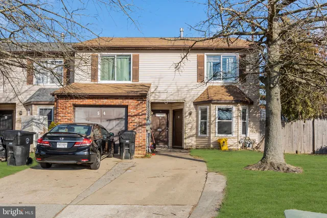 $2,200 | 54 Hopewell Lane, Unit A, Sicklerville, NJ 08081