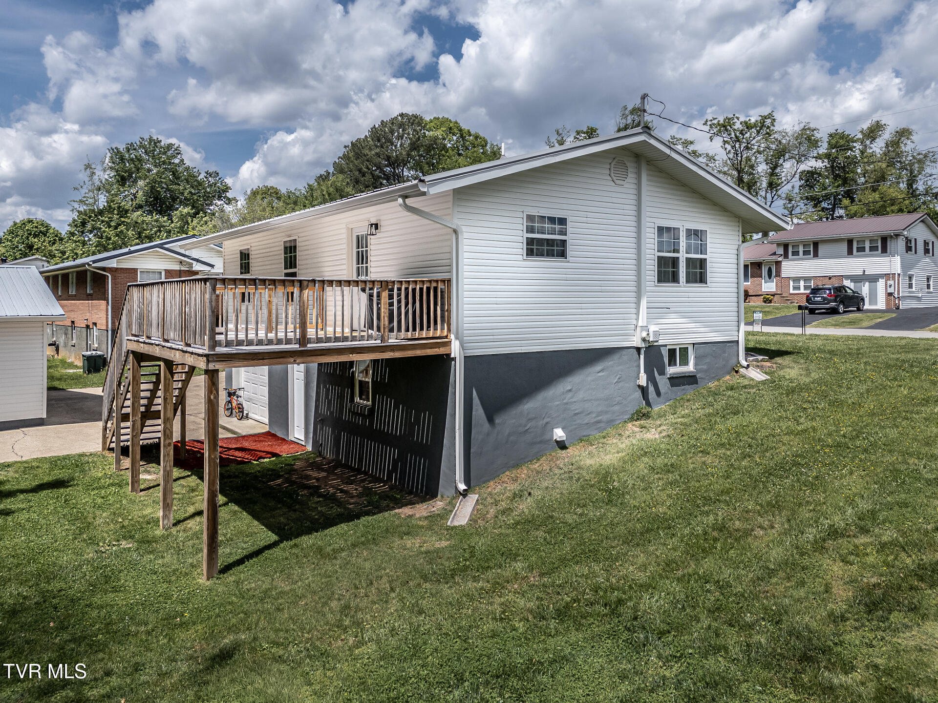 114 Mayor Avenue Greeneville, TN 37745 - Photo 15 of 71 114MayorAveG_076