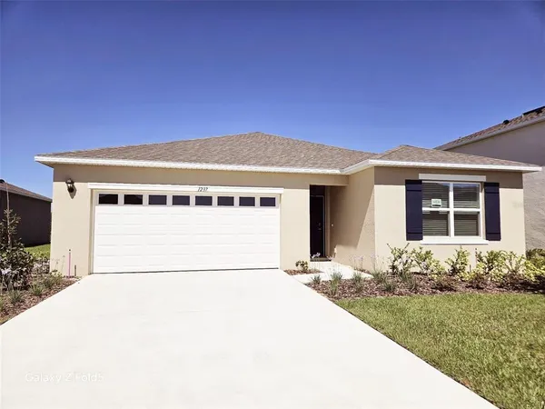 $2,800 | 1237 Limbali Street, Mount Dora, FL 32757