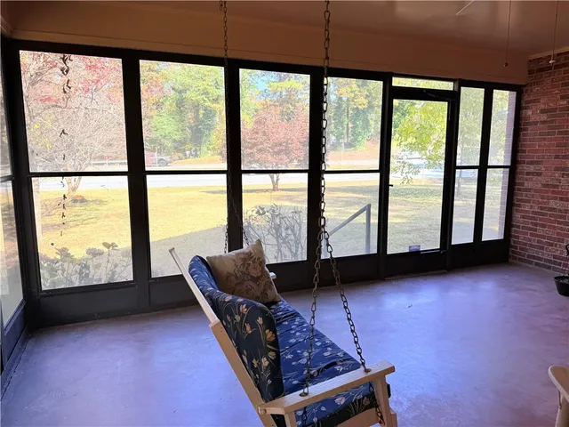 $352,000 | 100 Hillandale Road, Pendleton, SC 29670