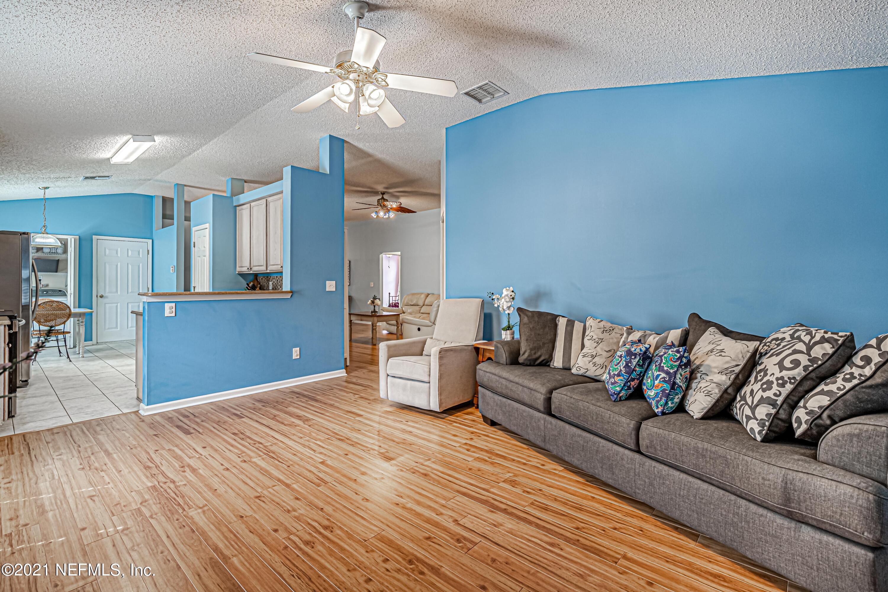 1374 Brookgreen Way Fleming Island, FL 32003 - Photo 13 of 41 14-Family Room