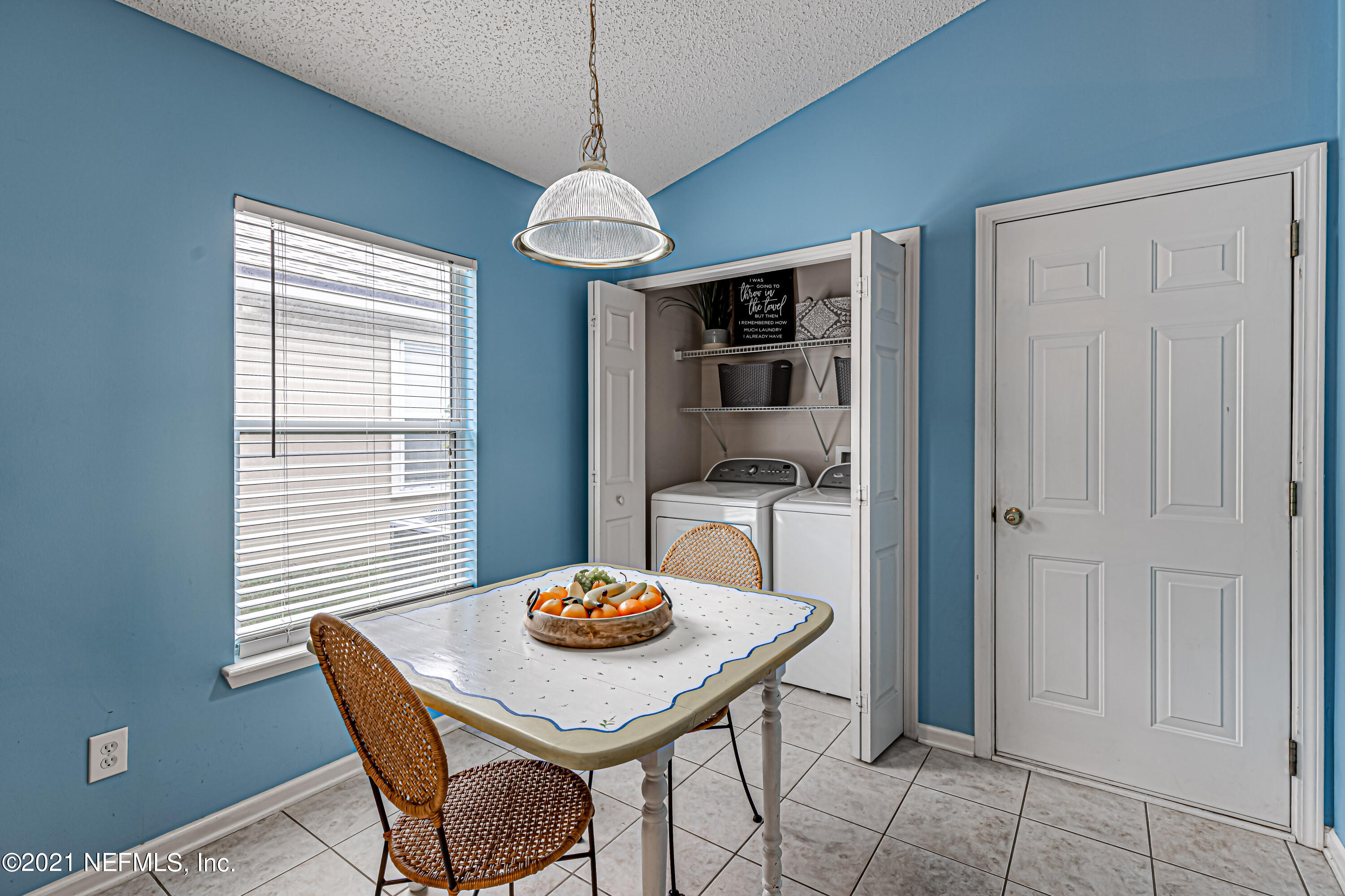 1374 Brookgreen Way Fleming Island, FL 32003 - Photo 19 of 41 20-Eat In Kitchen