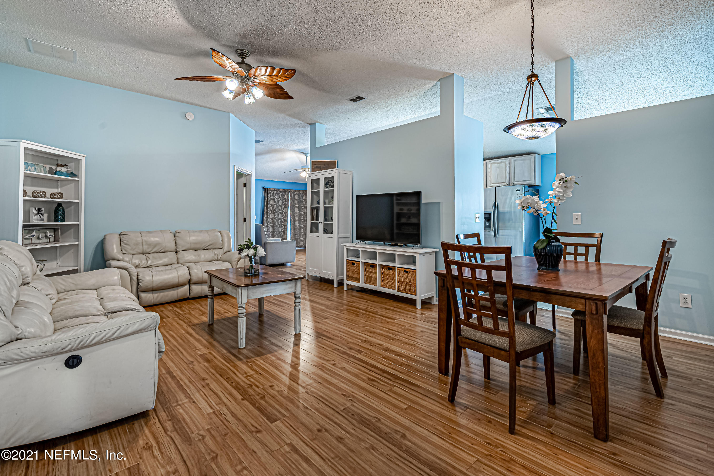 1374 Brookgreen Way Fleming Island, FL 32003 - Photo 6 of 41 7-Living Room