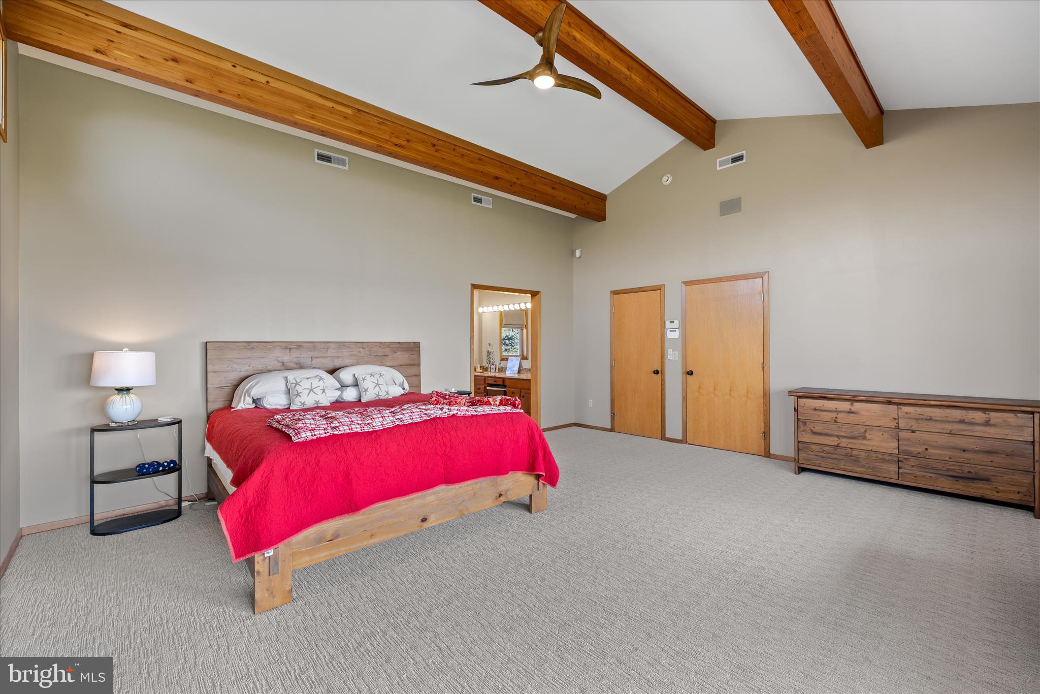 4808 Saltmarsh Lane Madison, MD 21648 - Photo 61 of 119 a bed room with a bed and a night stand
