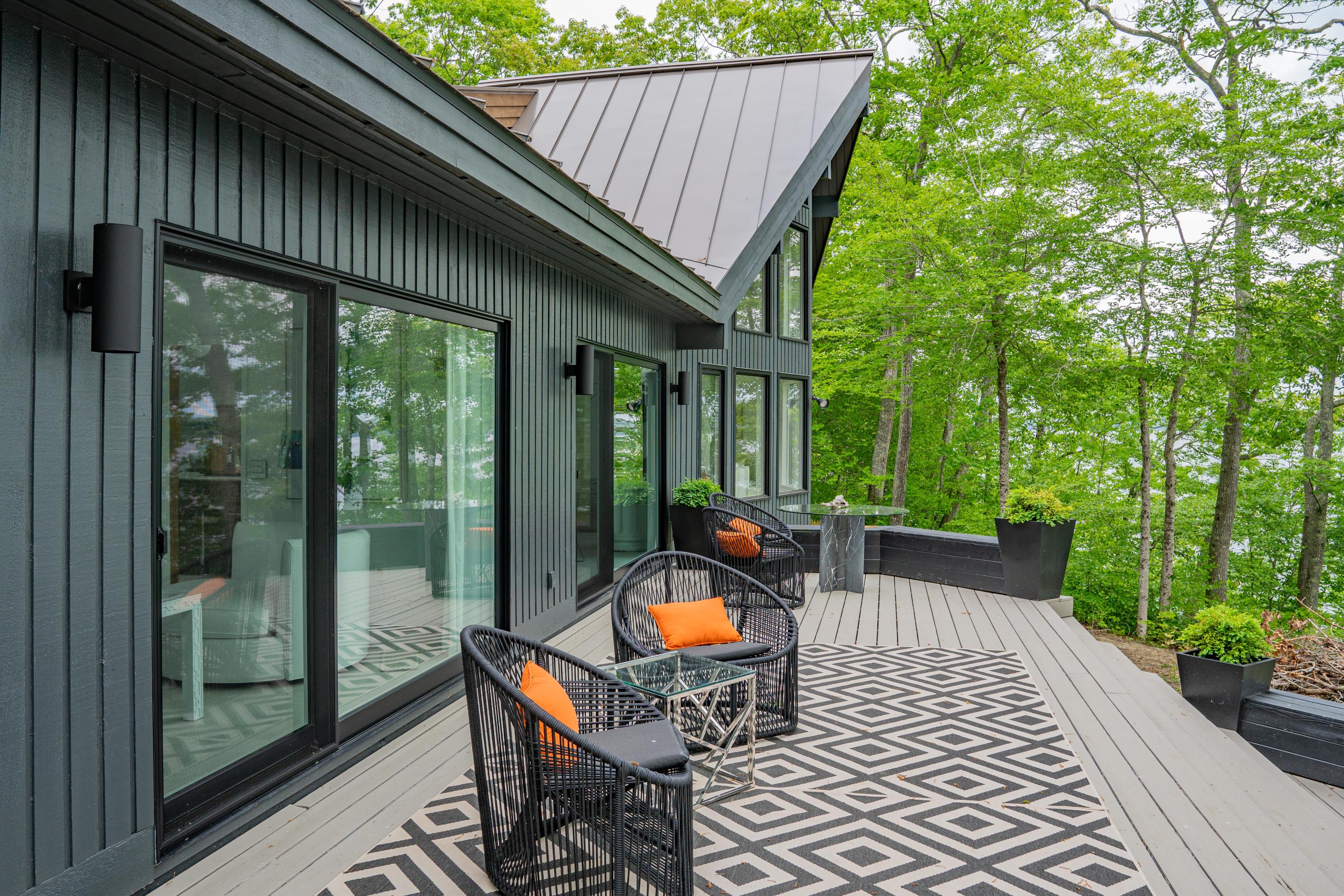230 Flying Point Road 011