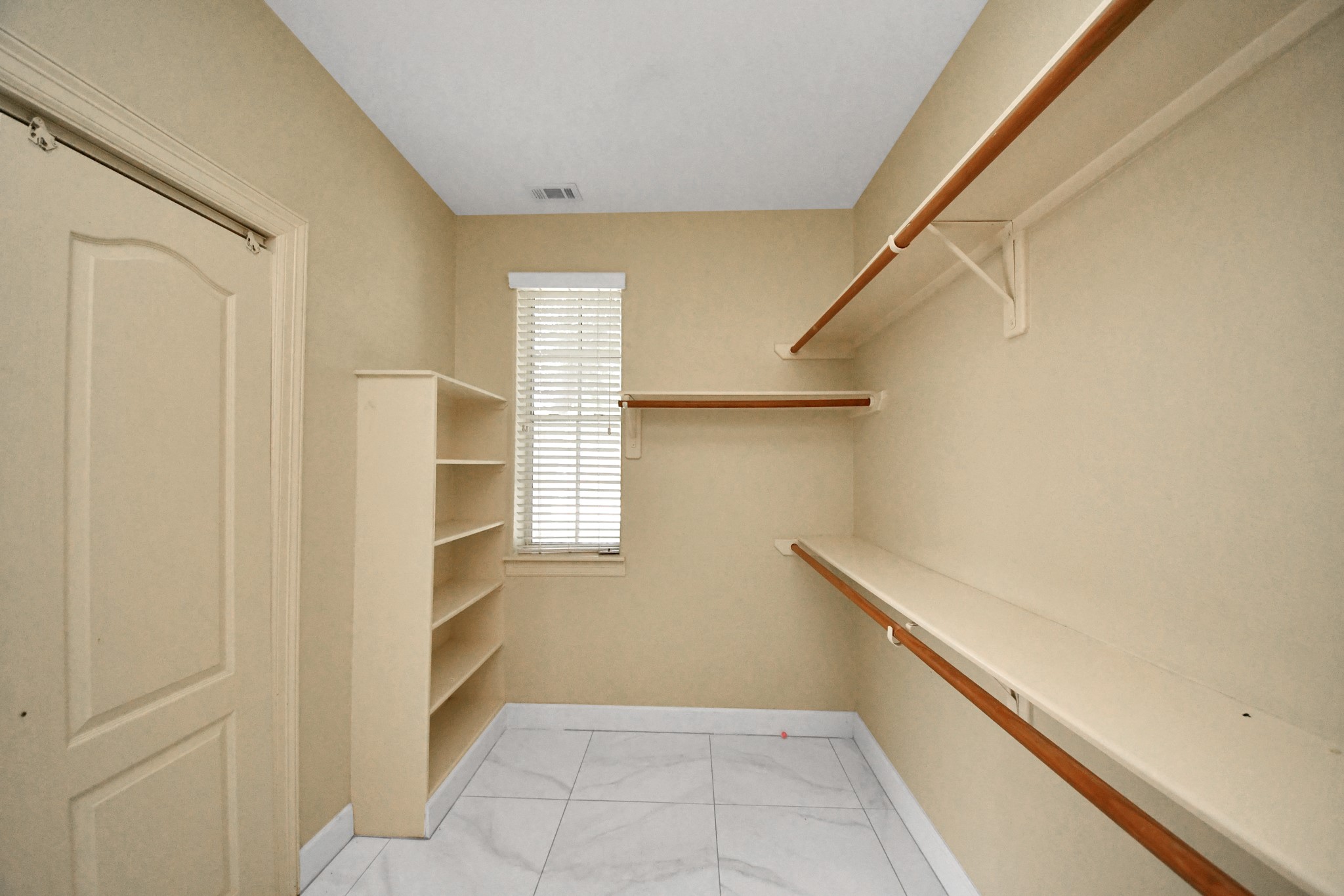 4610 Plum Forest Road Houston, TX 77084 - Photo 17 of 41 The primary closet.