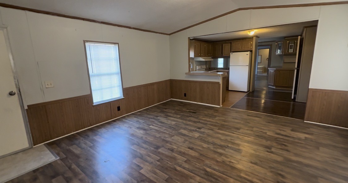 115 Mary Avenue Huntsville, TX 77320 - Photo 2 of 10