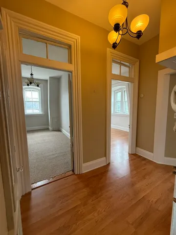 $2,300 | 241 Middle Street, Unit 8, Portsmouth, NH 03801