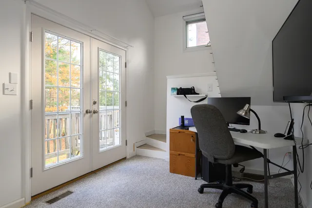 $649,900 | 486 Deercliff Road, Avon, CT 06001