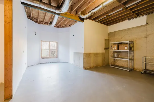 $725,000 | 5020 Hickory Hills Drive, Woodstock, GA 30188