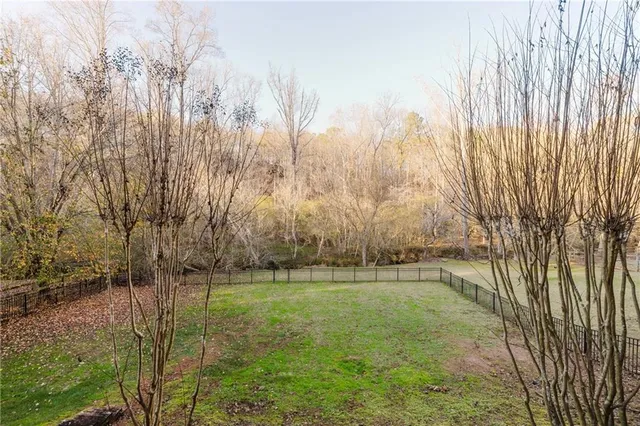 $725,000 | 5020 Hickory Hills Drive, Woodstock, GA 30188