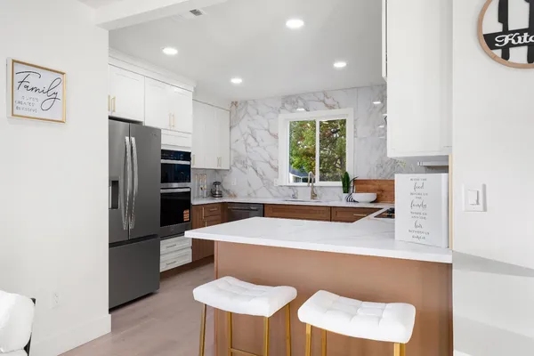 $1,460,000 | 5401 J Street, Sacramento, CA 95819