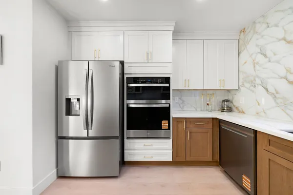 $1,460,000 | 5401 J Street, Sacramento, CA 95819
