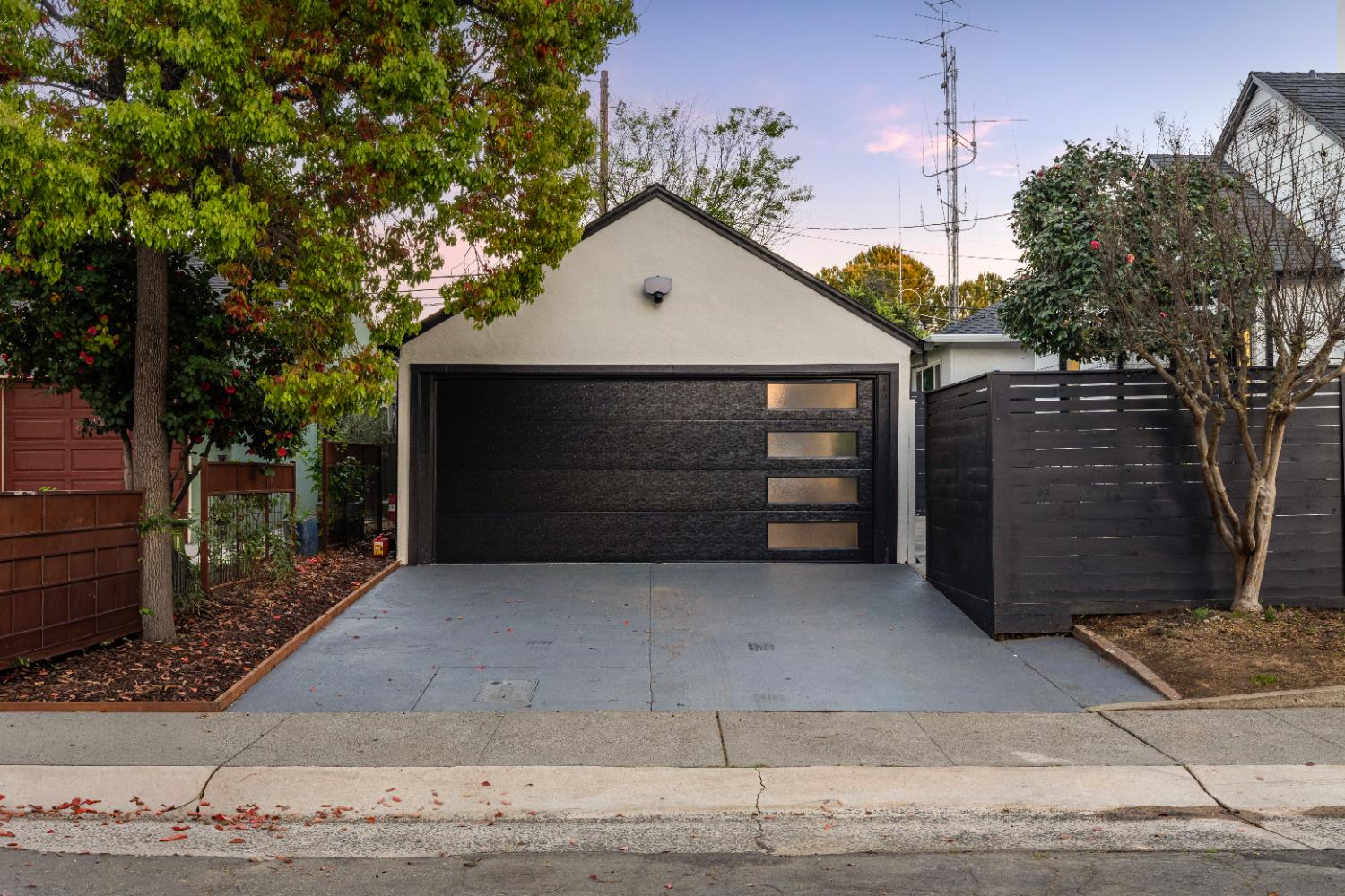 5401 J Street Sacramento, CA 95819 - Photo 49 of 71