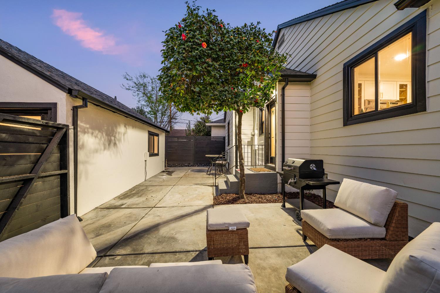 5401 J Street Sacramento, CA 95819 - Photo 52 of 71