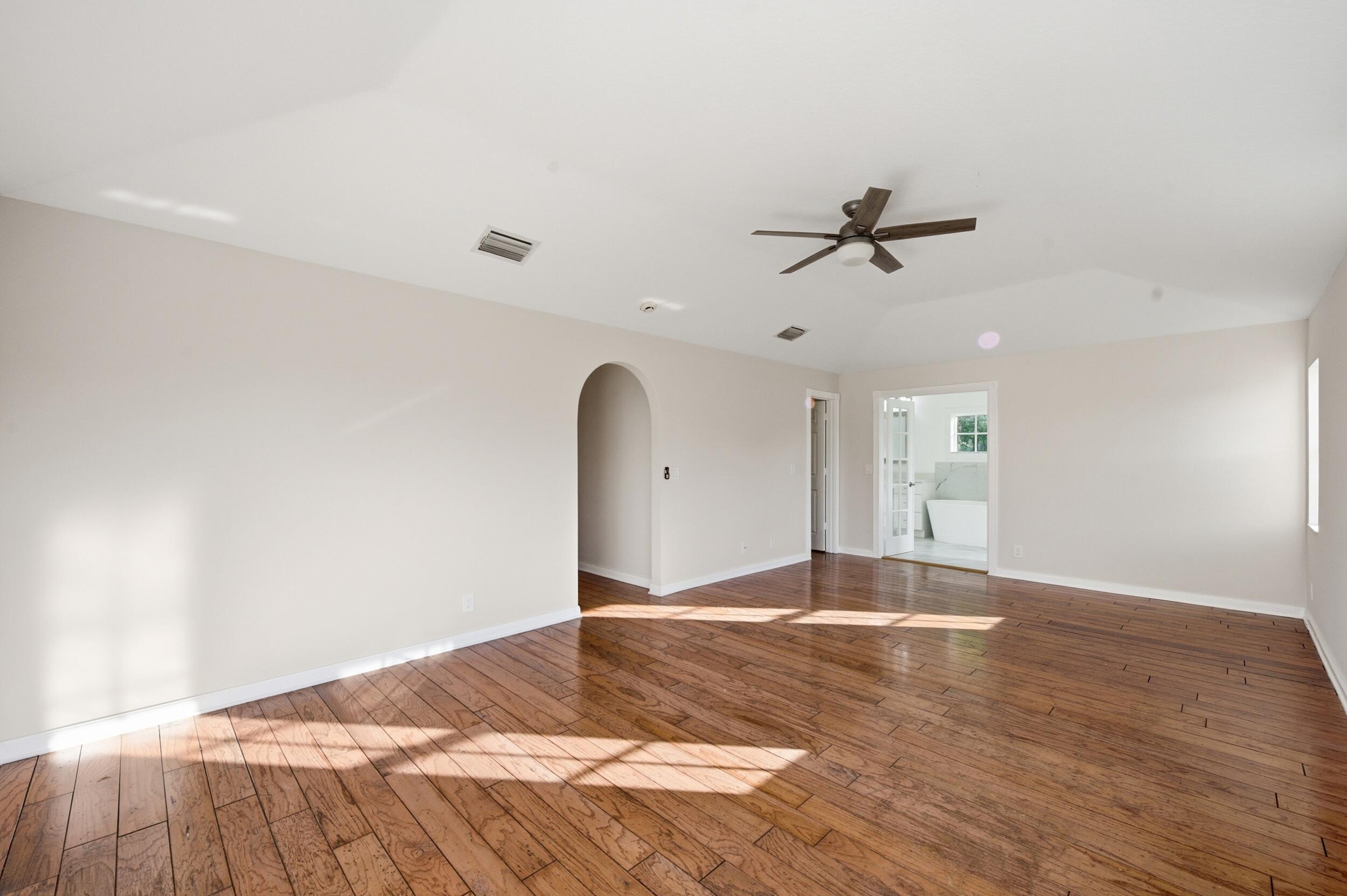 207 Banyanwood Point Jupiter, FL 33458 - Photo 23 of 47 Primary