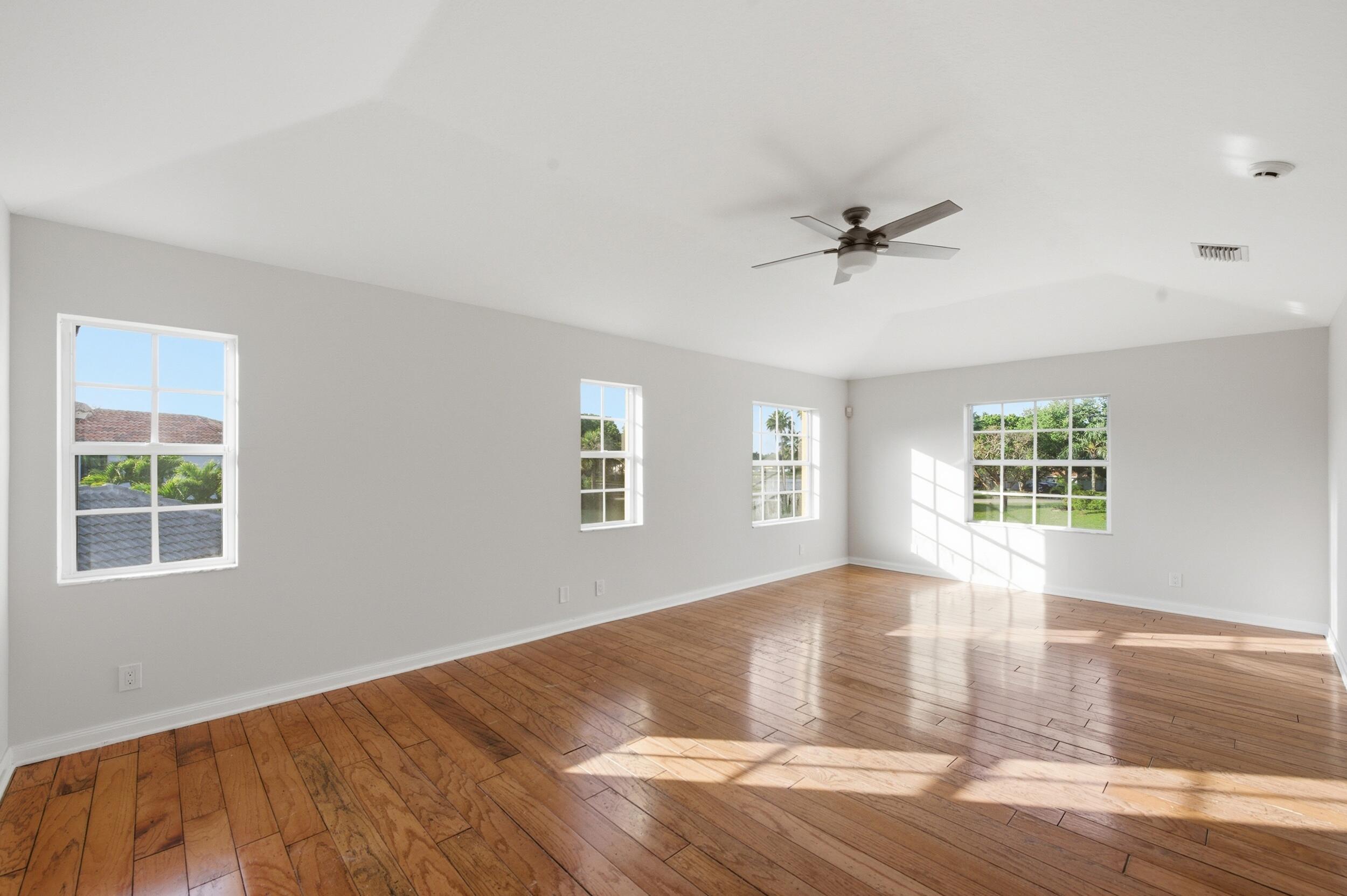 207 Banyanwood Point Jupiter, FL 33458 - Photo 25 of 47 Primary