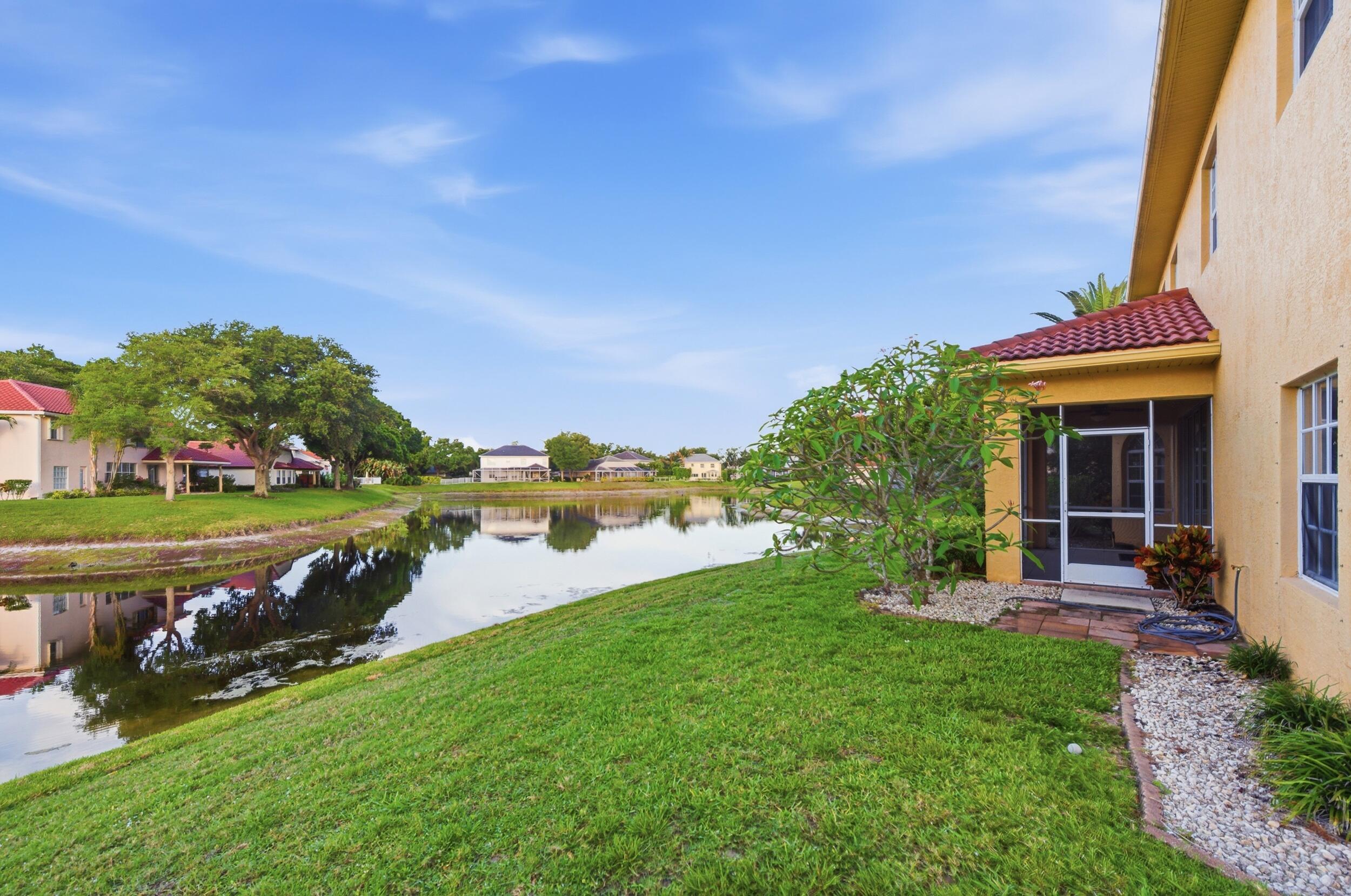 207 Banyanwood Point Jupiter, FL 33458 - Photo 32 of 47 Backyard
