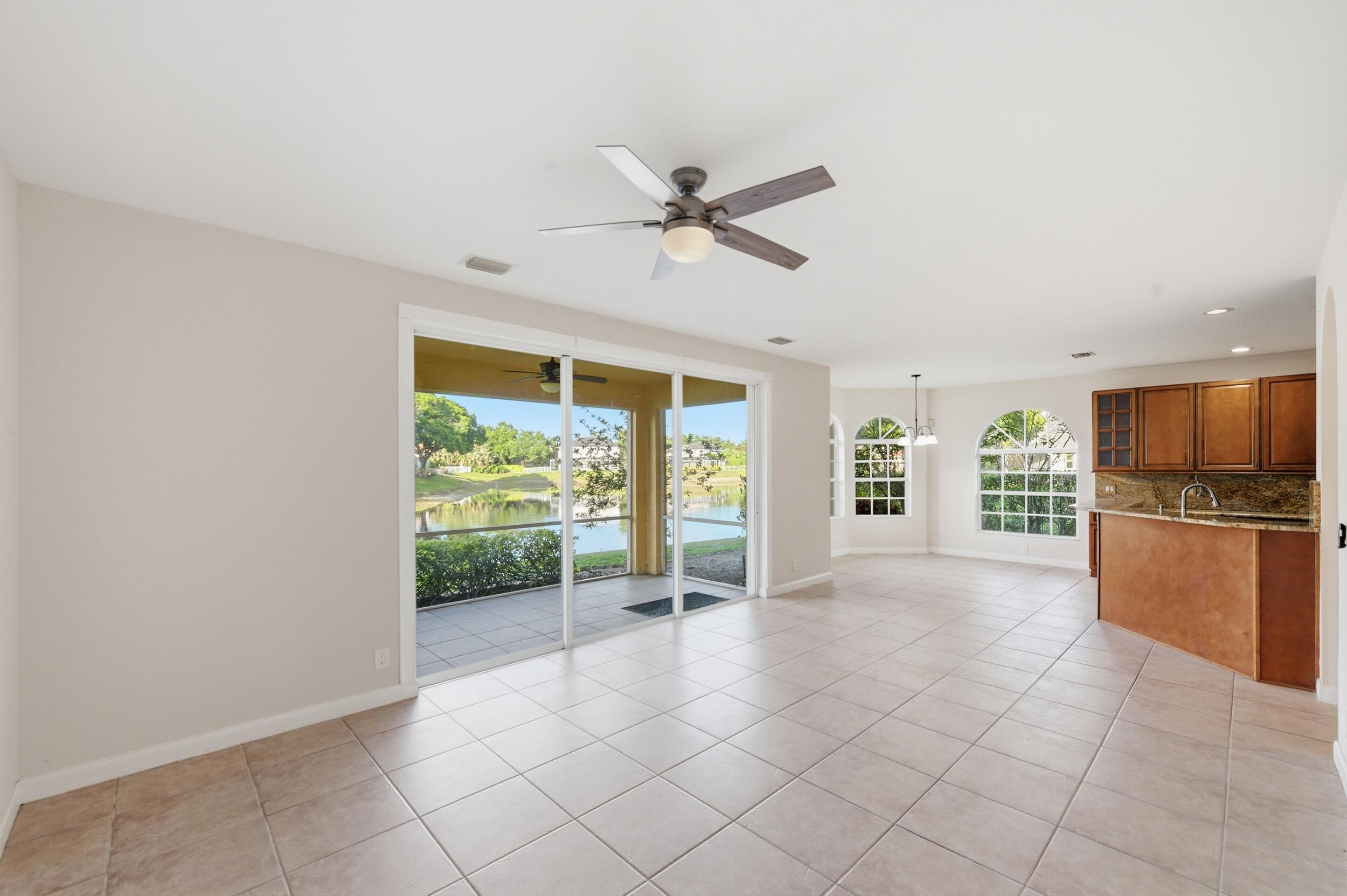 207 Banyanwood Point Jupiter, FL 33458 - Photo 5 of 47 Living