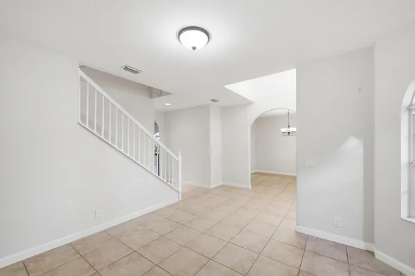 $5,895 | 207 Banyanwood Point, Jupiter, FL 33458
