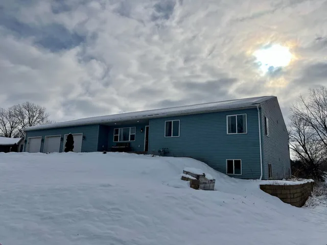 $550,000 | 5628 East Eagle Drive, Milton, WI 53563