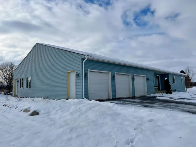 $550,000 | 5628 East Eagle Drive, Milton, WI 53563