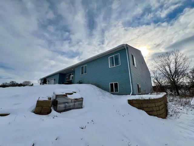 $550,000 | 5628 East Eagle Drive, Milton, WI 53563