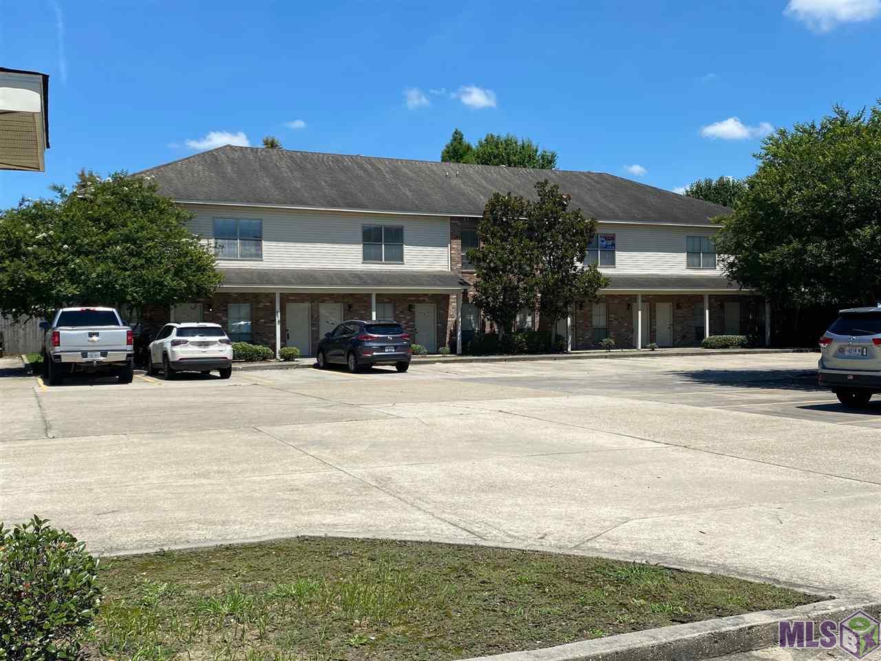 818 Meadow Bend Drive, Unit E Baton Rouge, LA 70820 - Photo 2 of 18