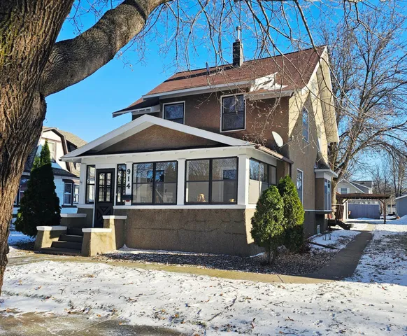 $284,000 | 914 North 4th Street, Montevideo, MN 56265