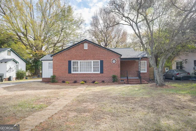 $169,000 | 206 Peachtree Street, Fort Valley, GA 31030