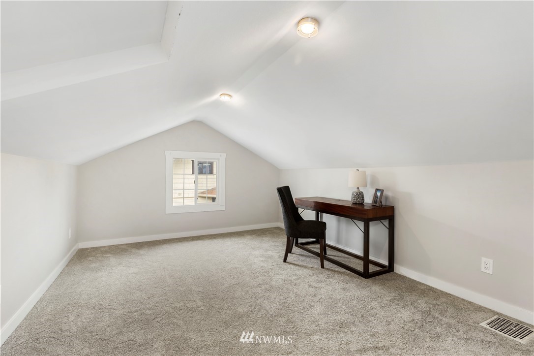 817 North 3rd Street Renton, WA 98057 - Photo 19 of 30