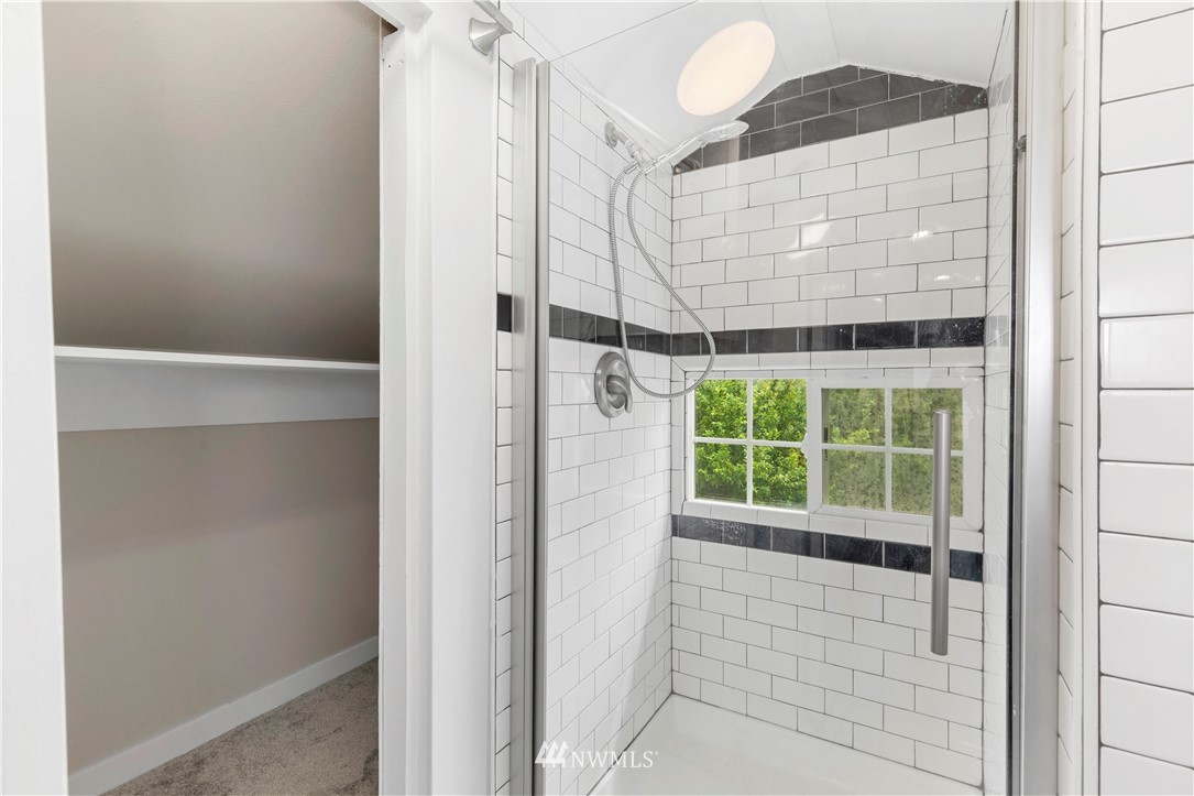 817 North 3rd Street Renton, WA 98057 - Photo 21 of 30