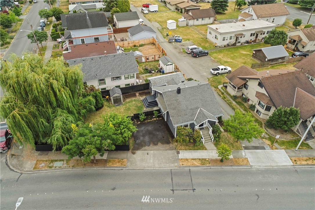 817 North 3rd Street Renton, WA 98057 - Photo 29 of 30