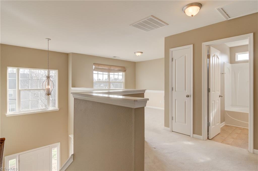 882 Hedgepath Terrace High Point, NC 27265 - Photo 15 of 30 Gallery Image 15