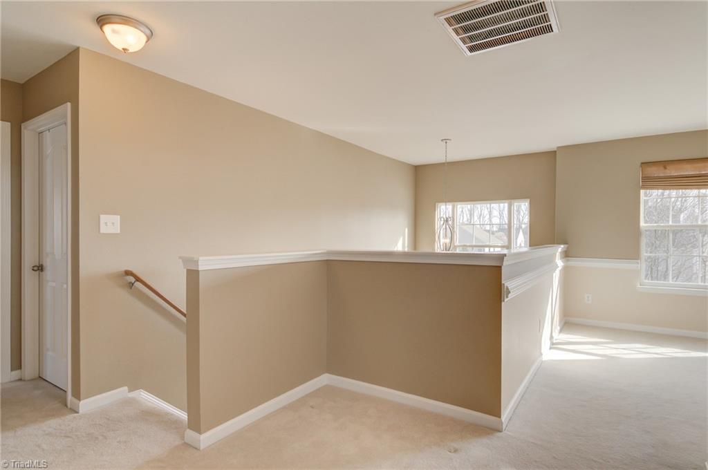 882 Hedgepath Terrace High Point, NC 27265 - Photo 16 of 30 Gallery Image 16