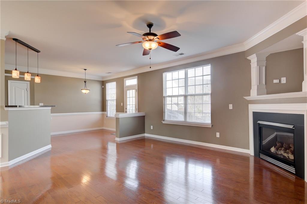 882 Hedgepath Terrace High Point, NC 27265 - Photo 7 of 30 Gallery Image 7