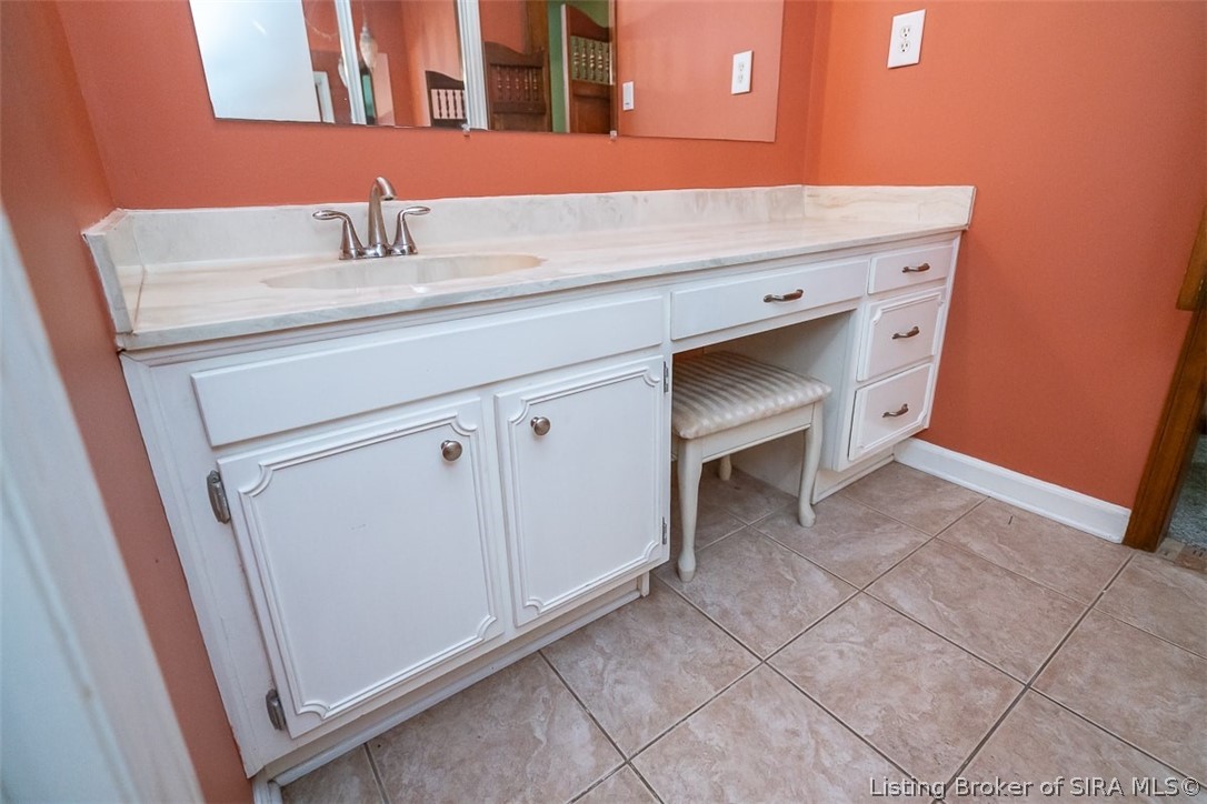 8515 Sandy Branch Road Southeast Elizabeth, IN 47117 - Photo 34 of 86 Gallery Image 34