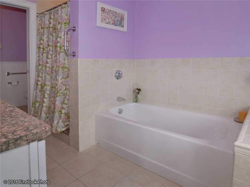 3954 Post Road, Unit 9 Warwick, RI 02886 - Photo 17 of 25 Master Bath/Spa.