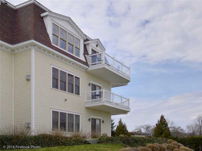 3954 Post Road, Unit 9 Warwick, RI 02886 - Photo 24 of 25 Exterior Back.