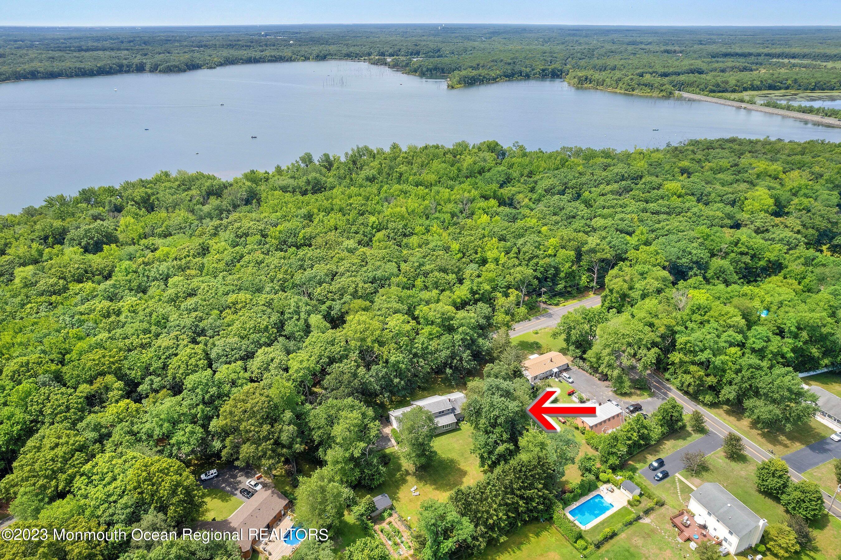 146 Peskin Road Farmingdale, NJ 07727 - Photo 2 of 31 Aerial