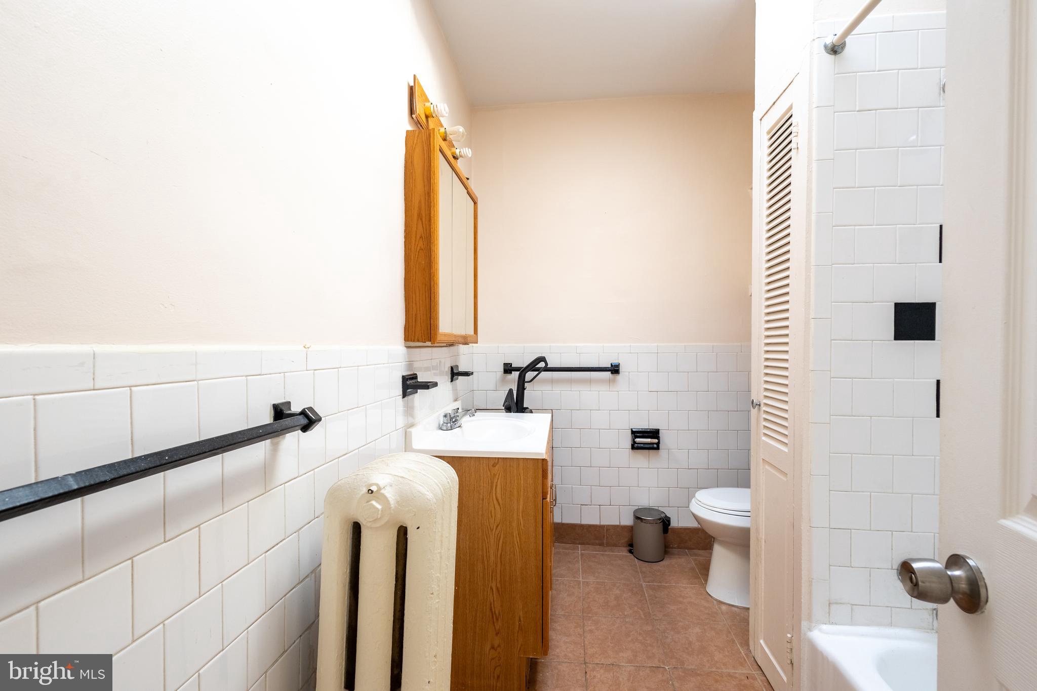 6 Barney Circle Southeast, Unit 3 Washington, DC 20003 - Photo 6 of 7